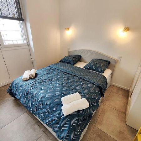 Апартаменты Loft Chic Avec Mezzanine Contemporaine Венисьё Экстерьер фото